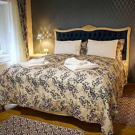 Schlossberg Otel 3*